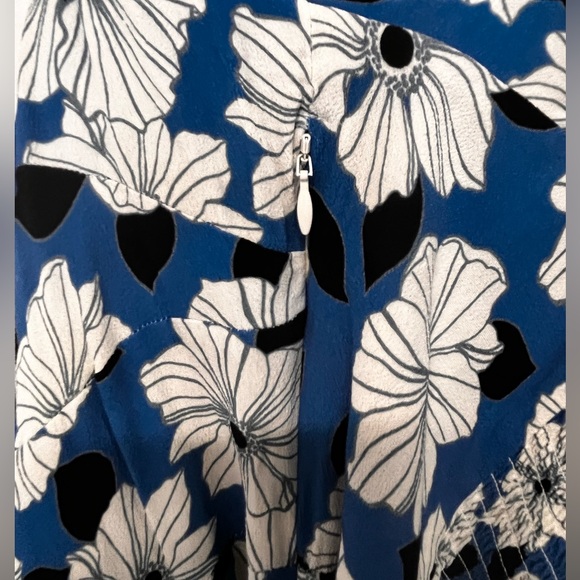 REISS | Miller Blue White Floral Print Square Neck Midi Dress 10 - Picture 15 of 16